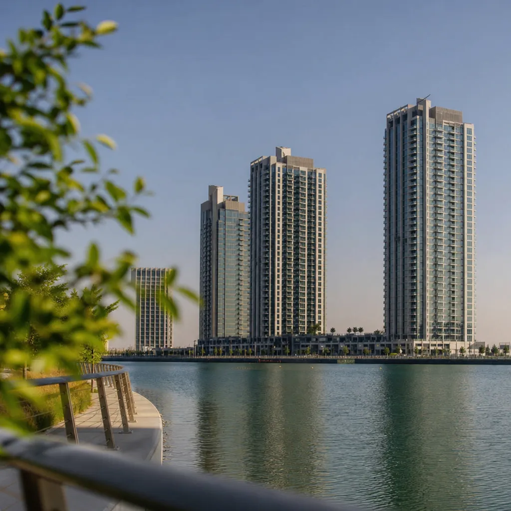 Современная жилая застройка в районе Dubai South в Дубае