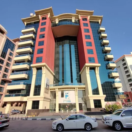 Квартиры Trafalgar Executive Tower фото 1