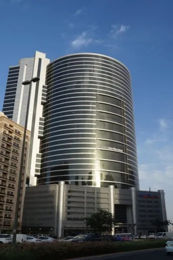Коммерческая I-Rise Tower фото 4