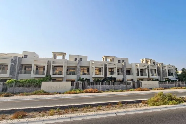 Таунхаусы The Polo Townhouses фото 1