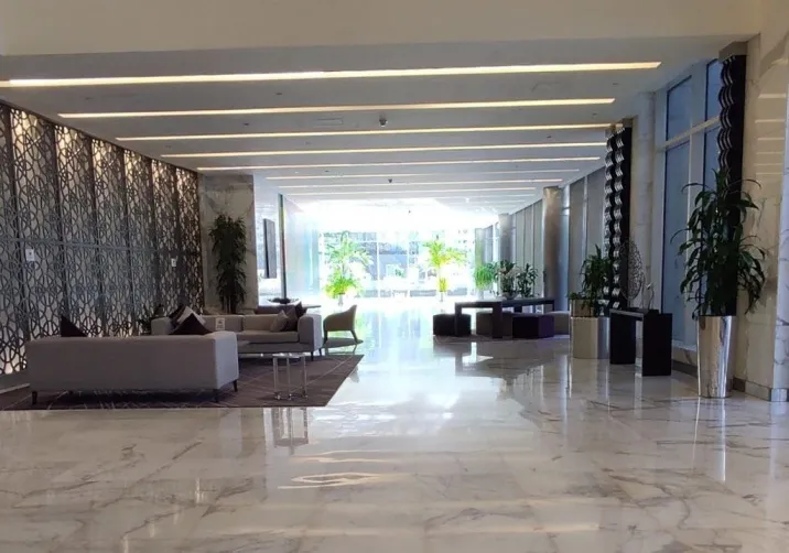 Коммерческая Emaar Square фото 8