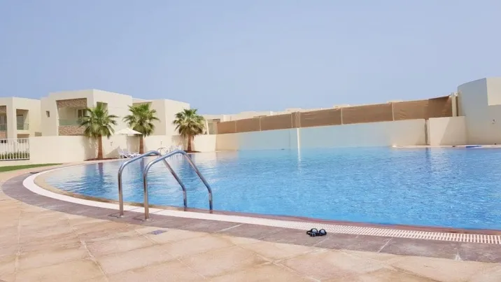 Таунхаусы Bermuda Villas by RAK Properties фото 6