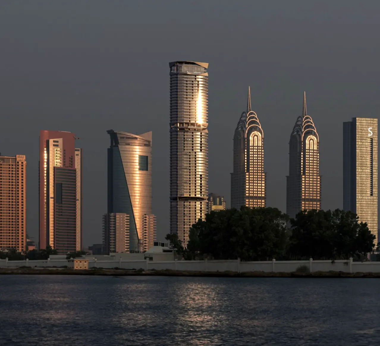 Квартиры Iconic Tower at Dubai Internet City фото 5